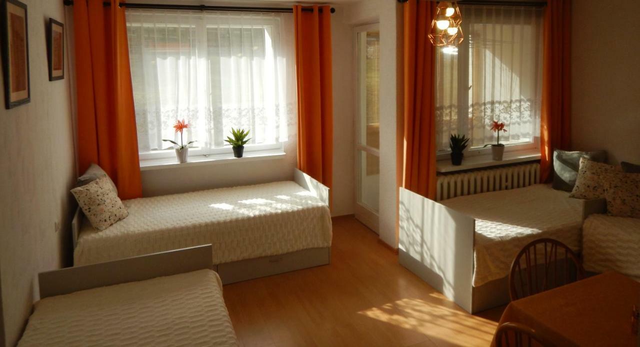 Apartament Piastowska Lejlighed Kamienna Gora Eksteriør billede